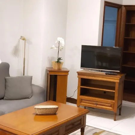 Clasico Y Funcional Vivienda Turistica Centro * Bilbau